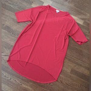 LuLaRoe Vibrant Red Short Sleeve Top